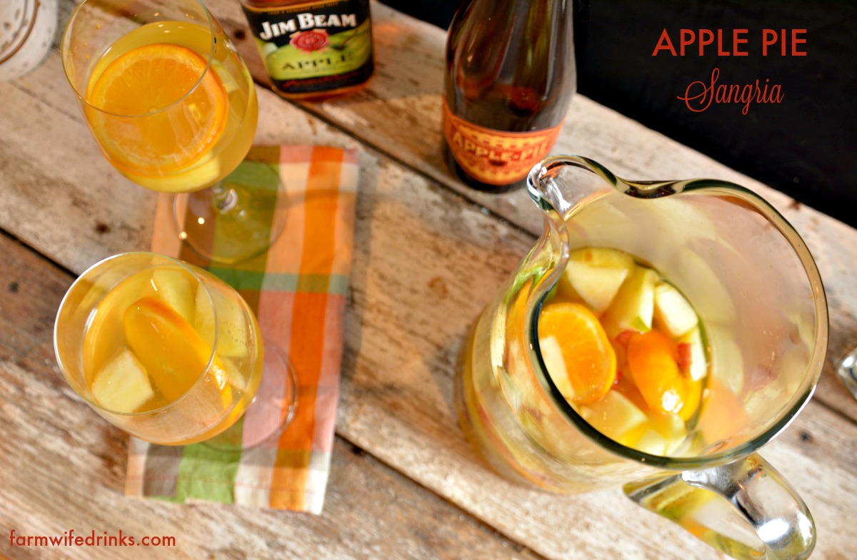 The flavors of fall are wrapped into one big pitcher of apple pie sangria. 