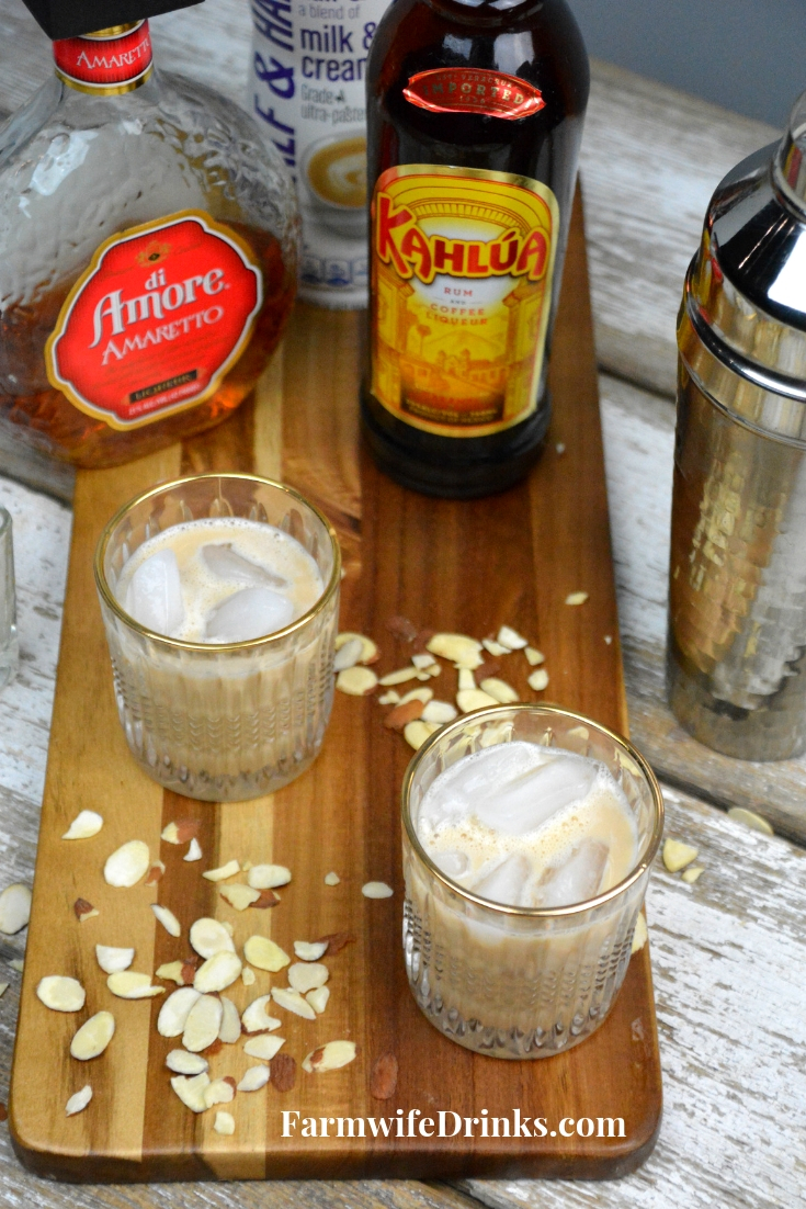 This toasted almond cocktail combines two of my favorite flavors, almond and coffee through amaretto and Kahlua with a cream to pull it all together. #Kahlua #Amaretto #Cocktails