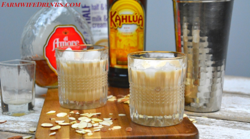 This toasted almond cocktail combines two of my favorite flavors, almond and coffee through amaretto and Kahlua with a cream to pull it all together. #Kahlua #Amaretto #Cocktails