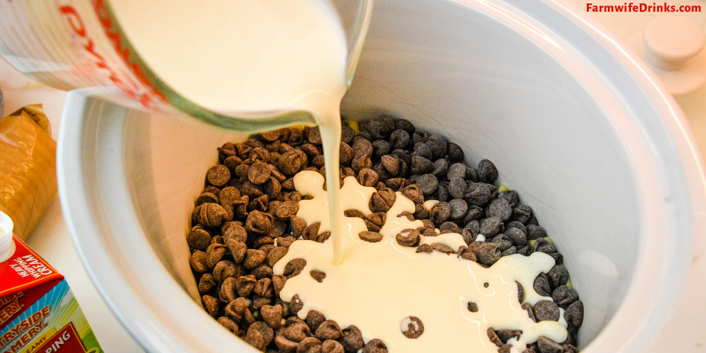 Crock Pot Hot Chocolate - Kahlua or Baileys Hot Chocolate