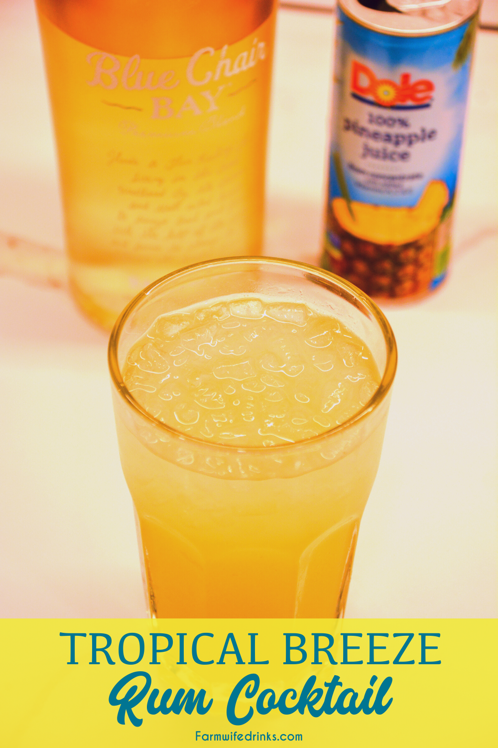 Tropical breeze rum drink is a combination of pineapple juice and banana rum with a splash of lemon-lime soda for the delicious Caribbean pineapple banana rum cocktail.