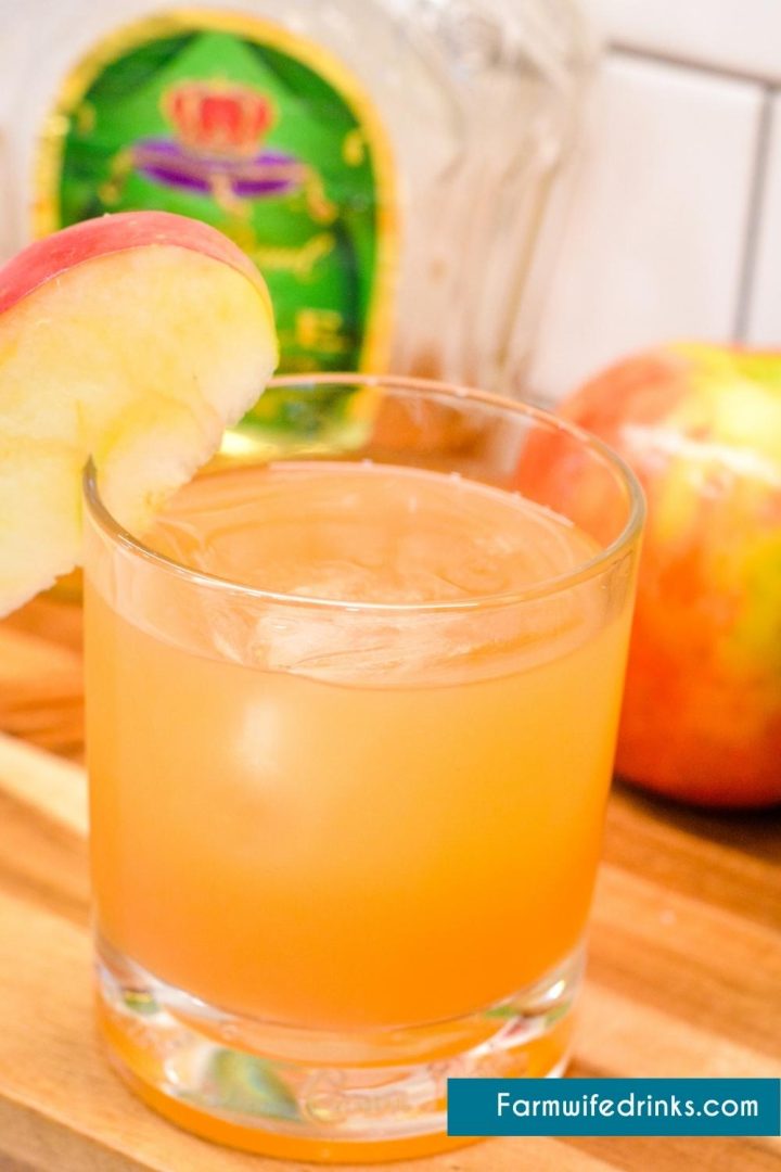 Apple cider whiskey cocktail is a simple 2-ingredient drink made with apple cider and Crown Royal Apple Whiskey.