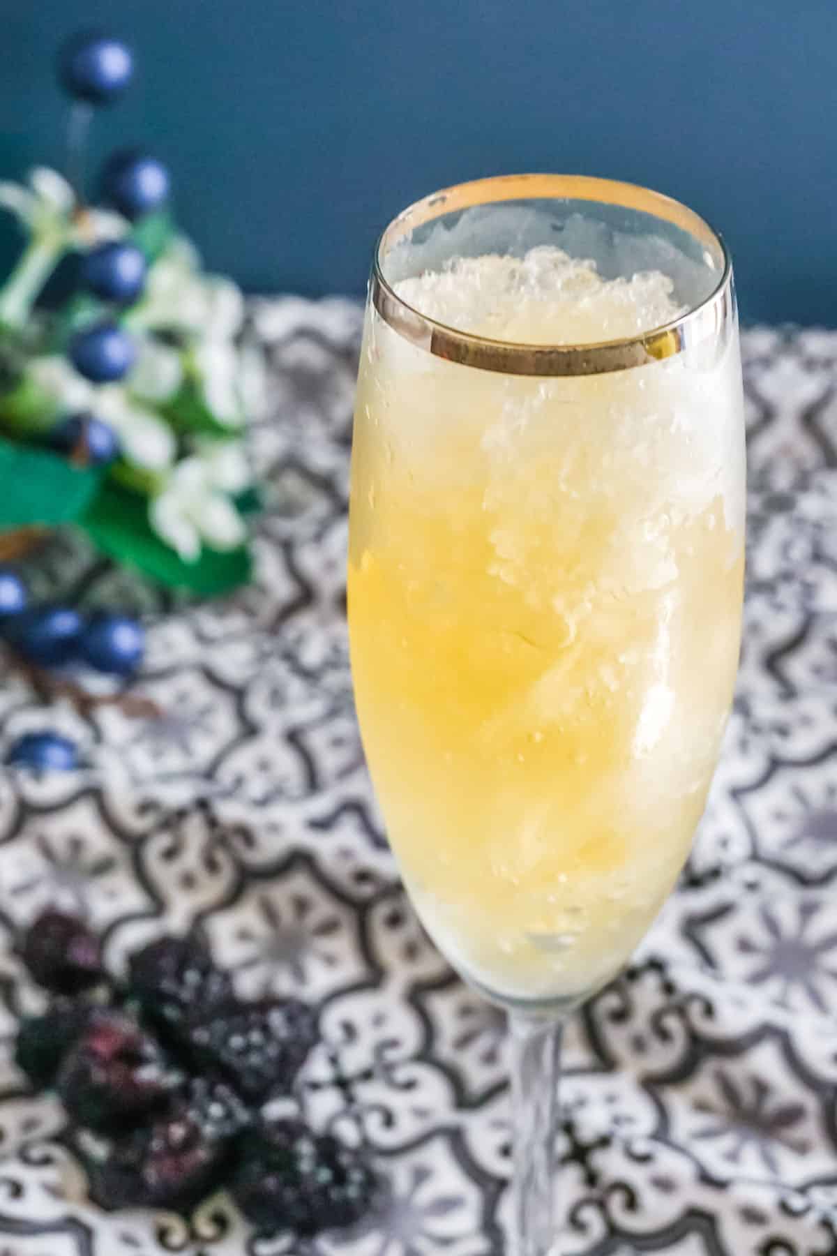 Single serving of Champagne Slushy.