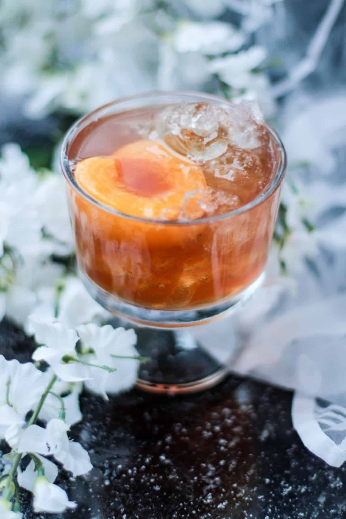 peach praline cocktail