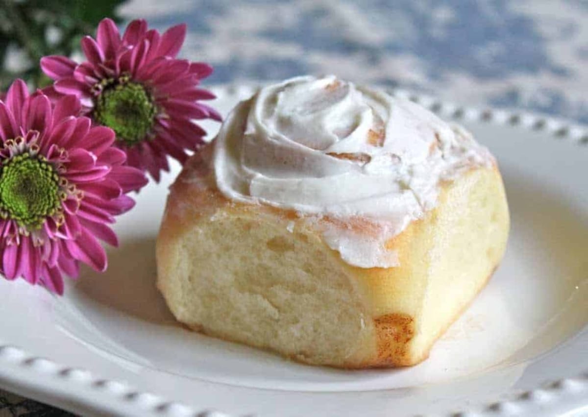 cinnabon cinnamon roll copycat recipe