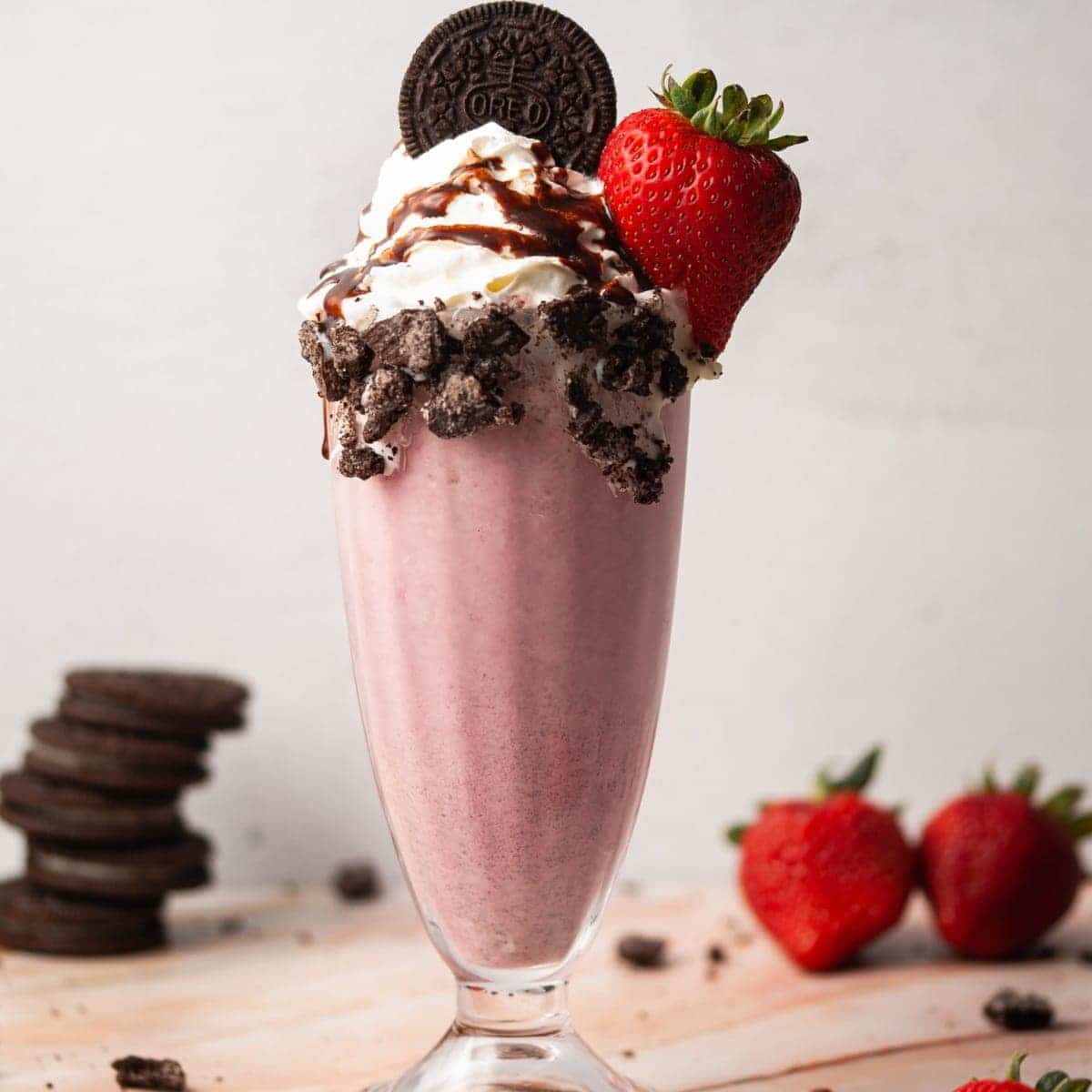 strawberry oreo milkshake recipe