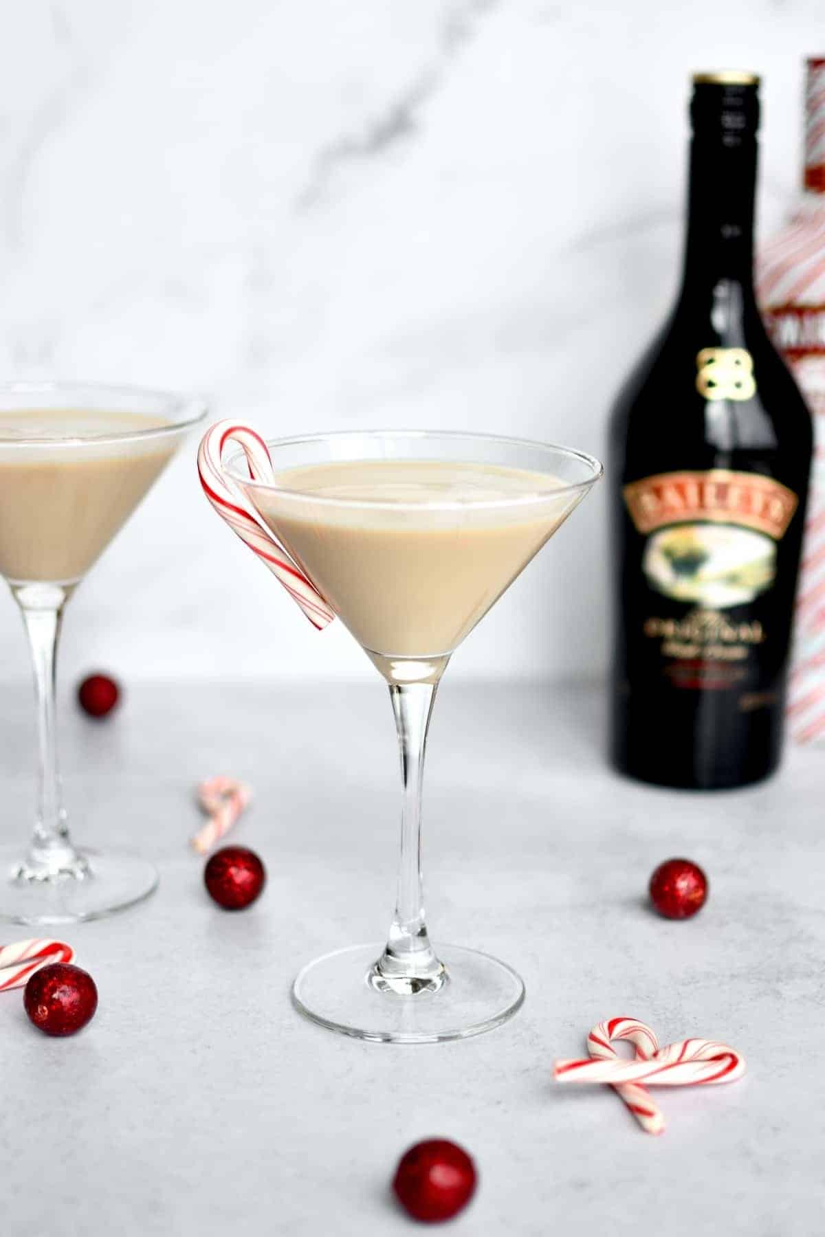 67 - baileys-peppermint-espresso-martini-martini-recipes