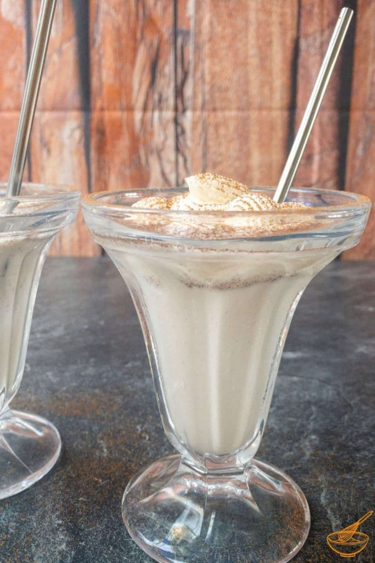 stracciatella egg liqueur milkshake recipe