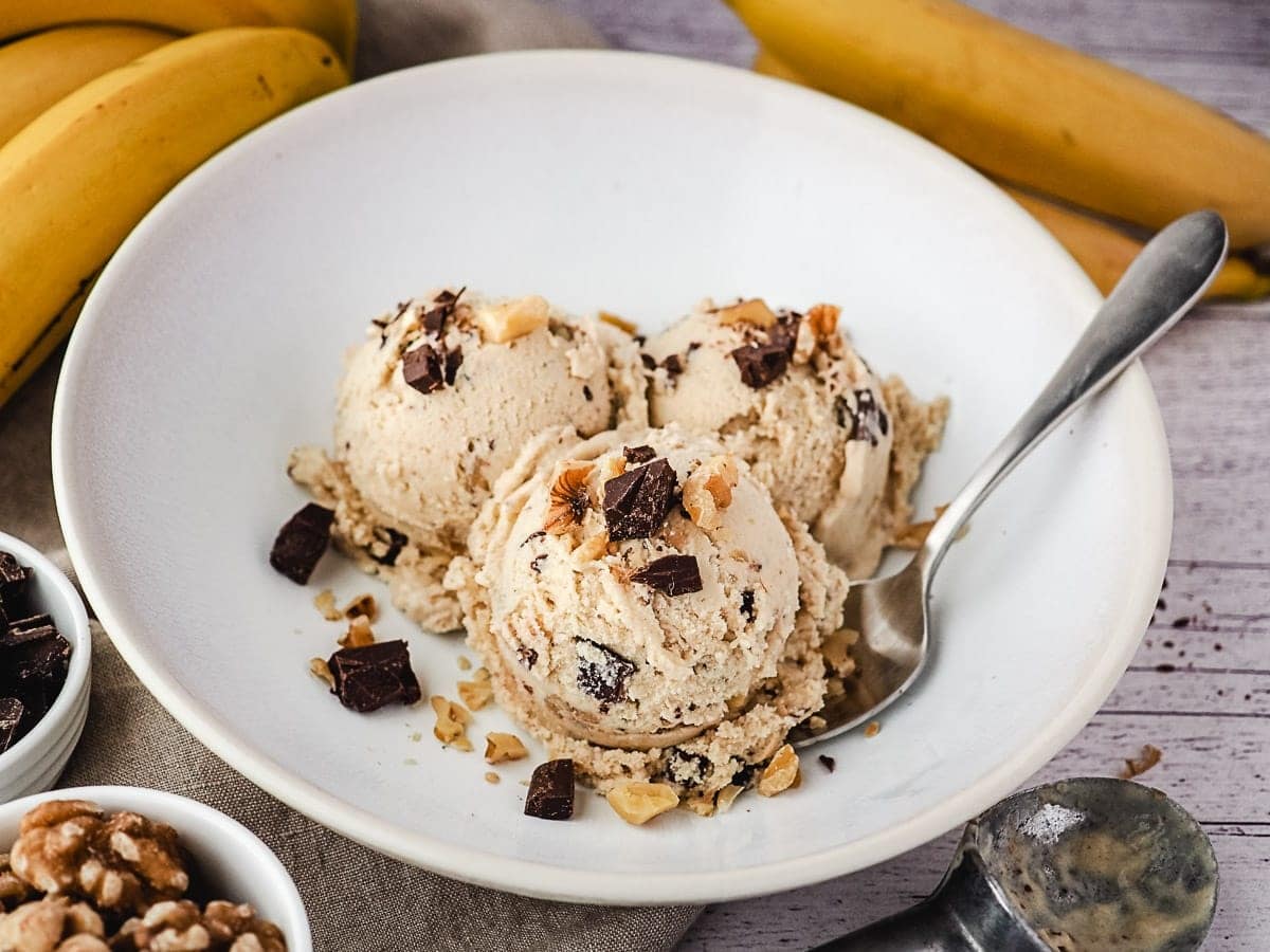 chunky monkey ice cream copycat recipe