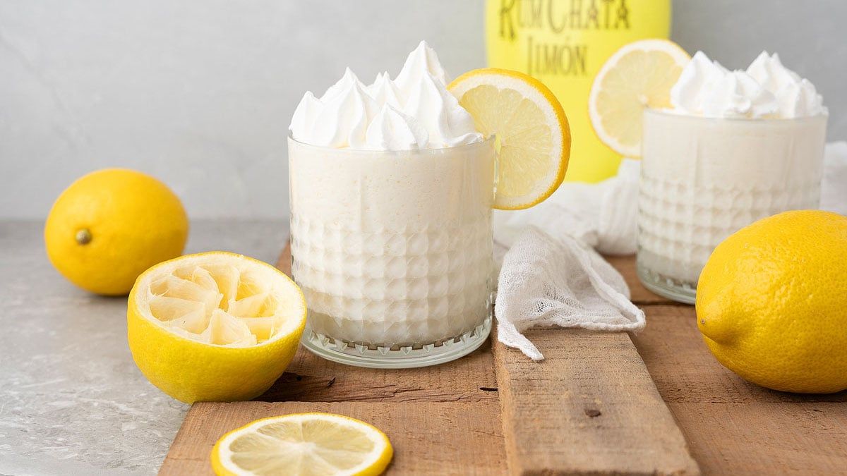 Rumchata Limón Boozy Whipped Lemonade