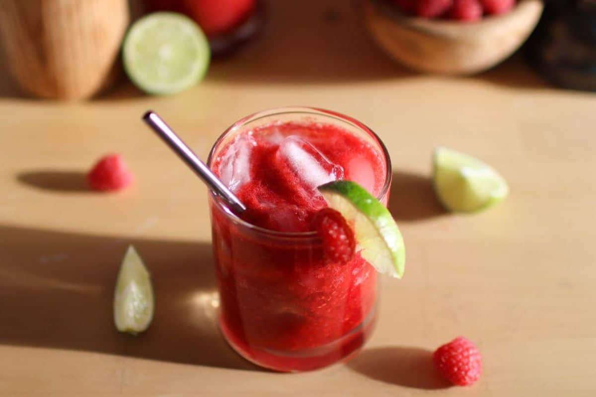 Simple Fresh Raspberry Margarita Recipe