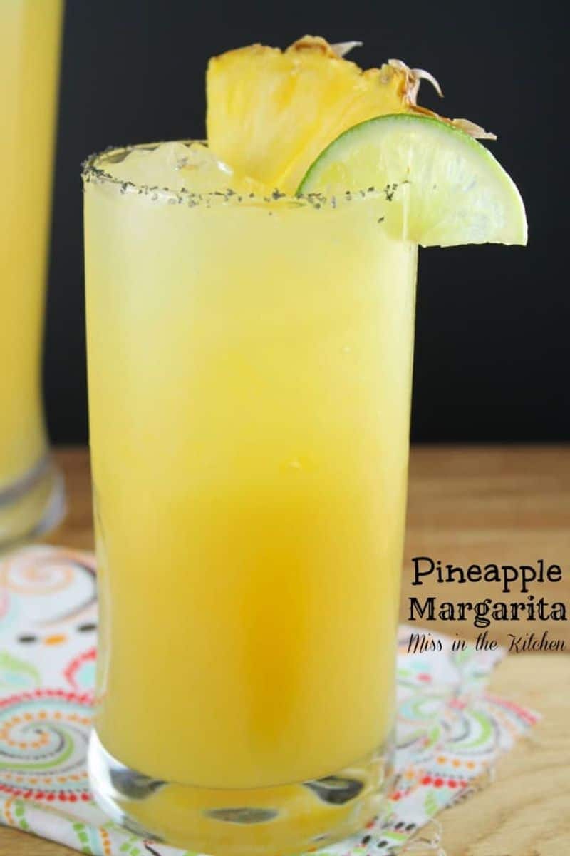 Pineapple Margaritas (Recipe & Video) - Miss in the Kitchen
