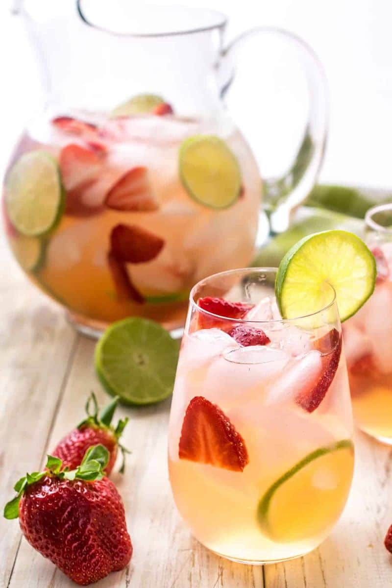 Refreshing Strawberry Sangria Recipe