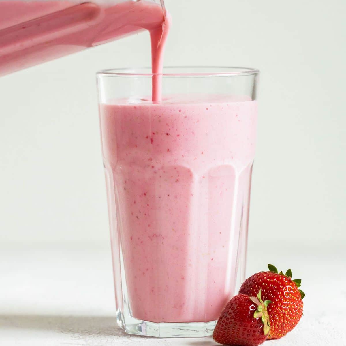 Strawberry Pineapple Smoothie