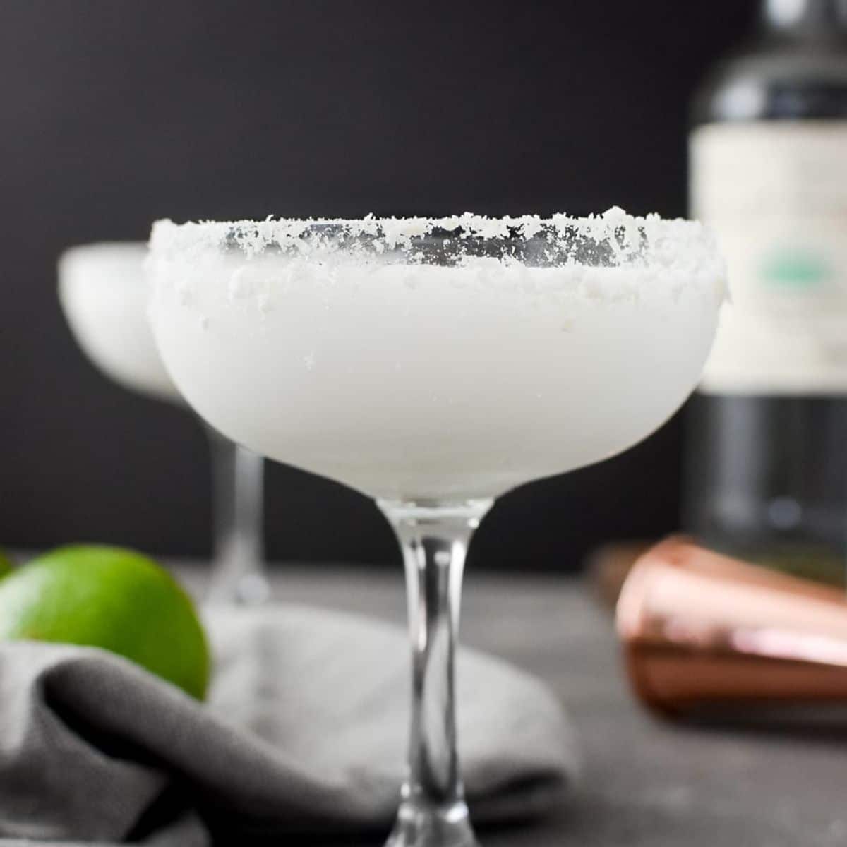 Skinny Coconut-Lime Margarita - The Foodie and The Fix