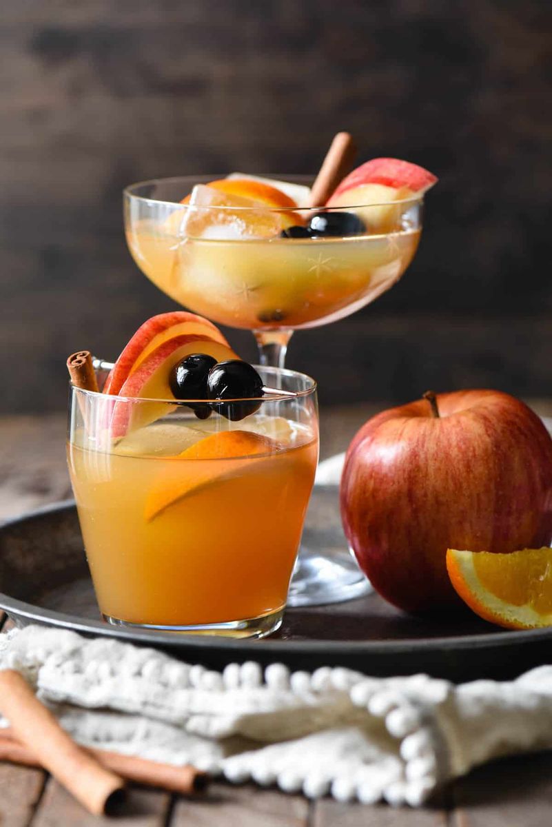 Apple Cider Old Fashioned - Foxes Love Lemons