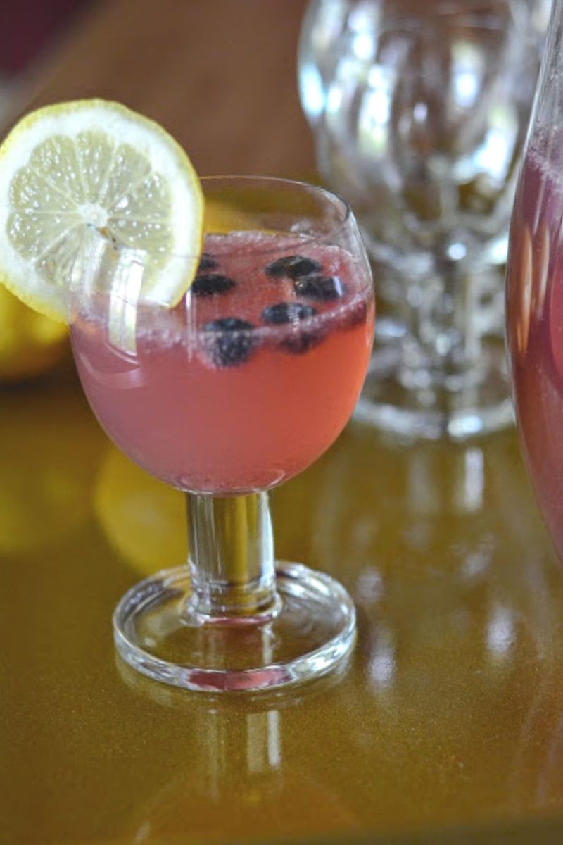 Make Easy Simply Blueberry Lemonade Punch with Prosecco