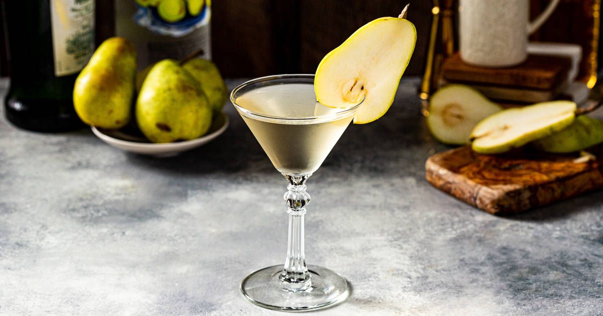 Pear Martini, an elegant vodka cocktail with cinnamon and vermouth