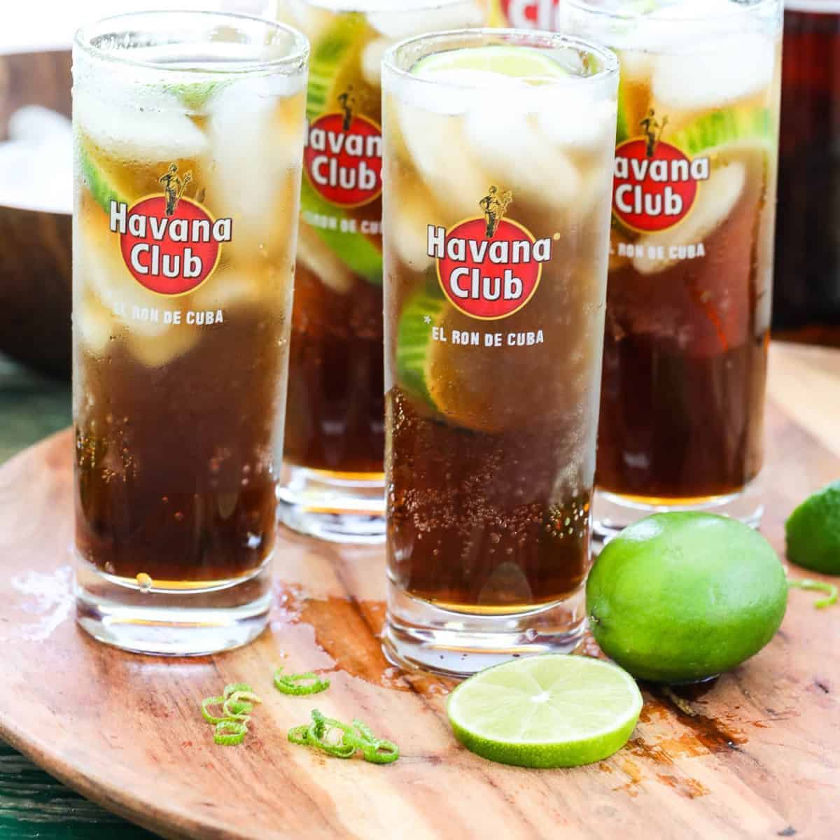 Cuba Libre Cocktails