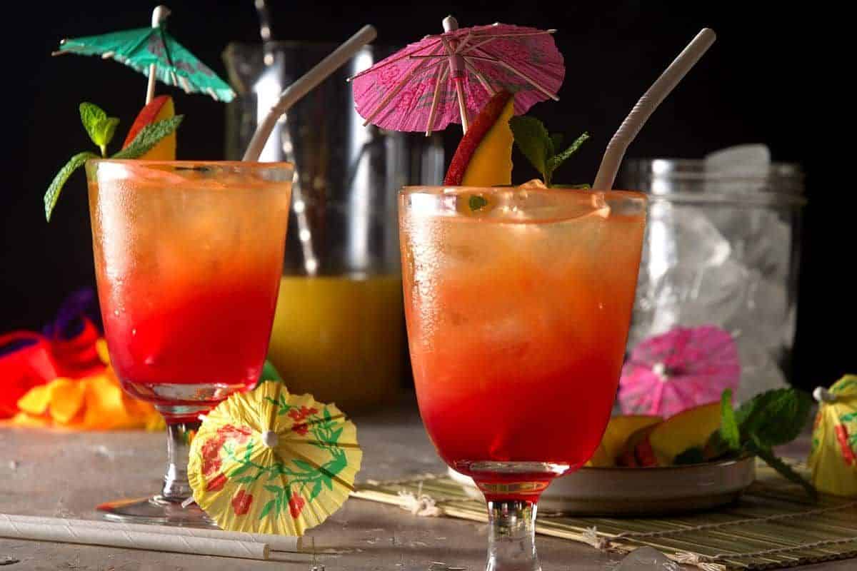 Easy Hawaiian Mai Tai Recipe