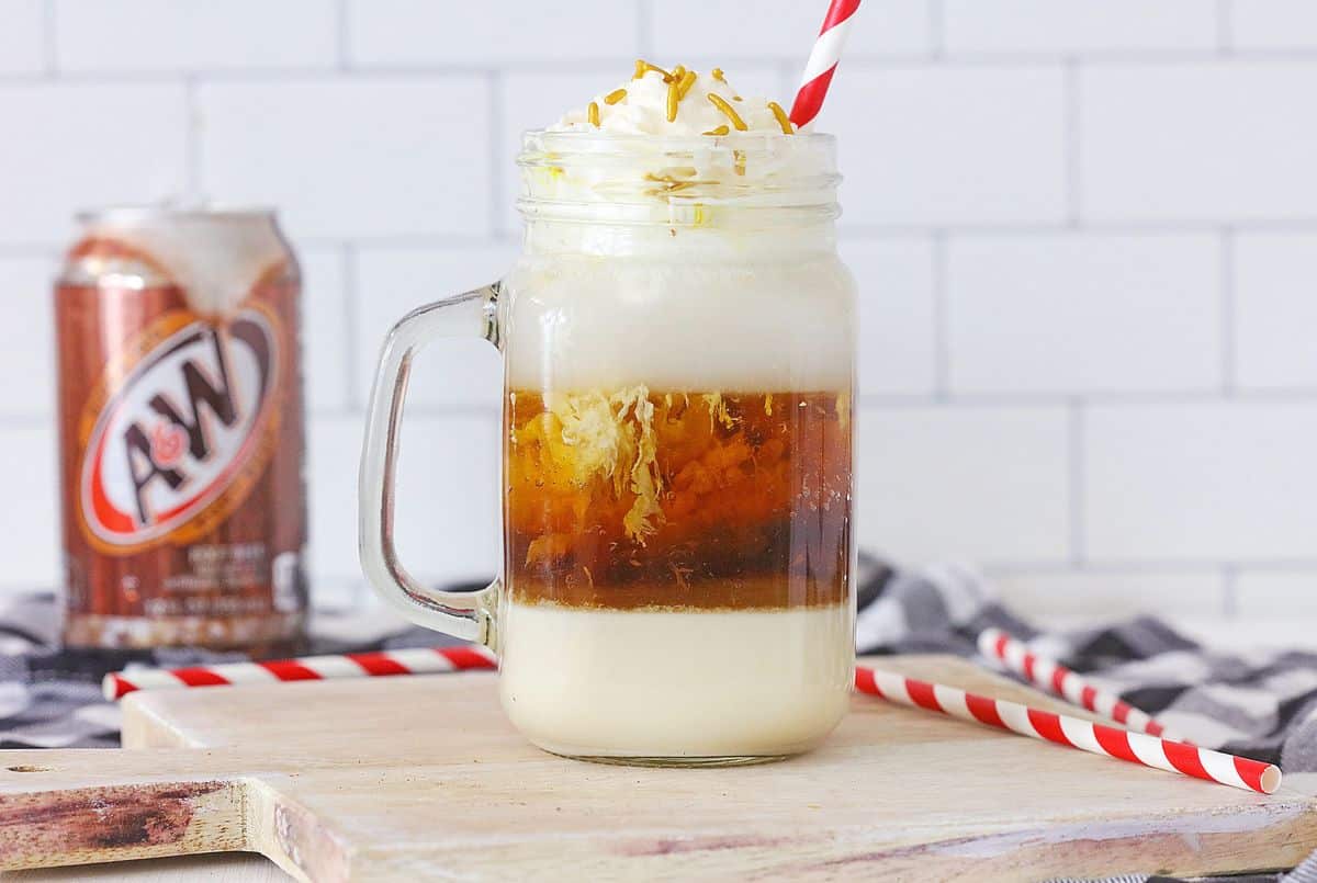 This Root Beer Cocktail Is The Only Boozy Dessert You'll Ever Need