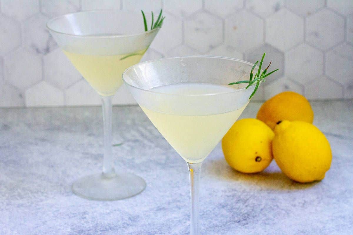 Rosemary Bee's Knees - Champagne Tastes®