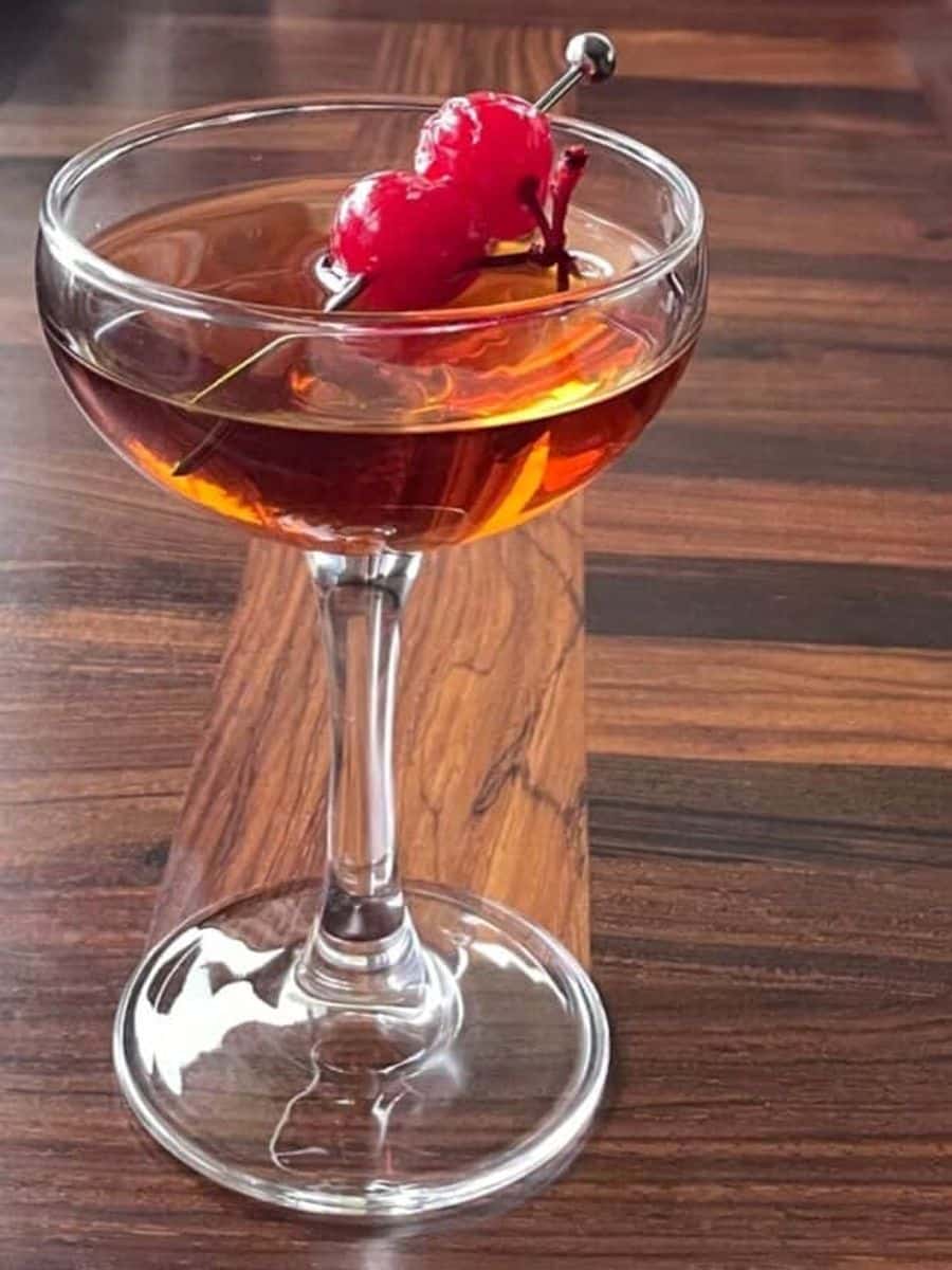 Perfect Brandy Manhattan : Ugly Duckling Bakery