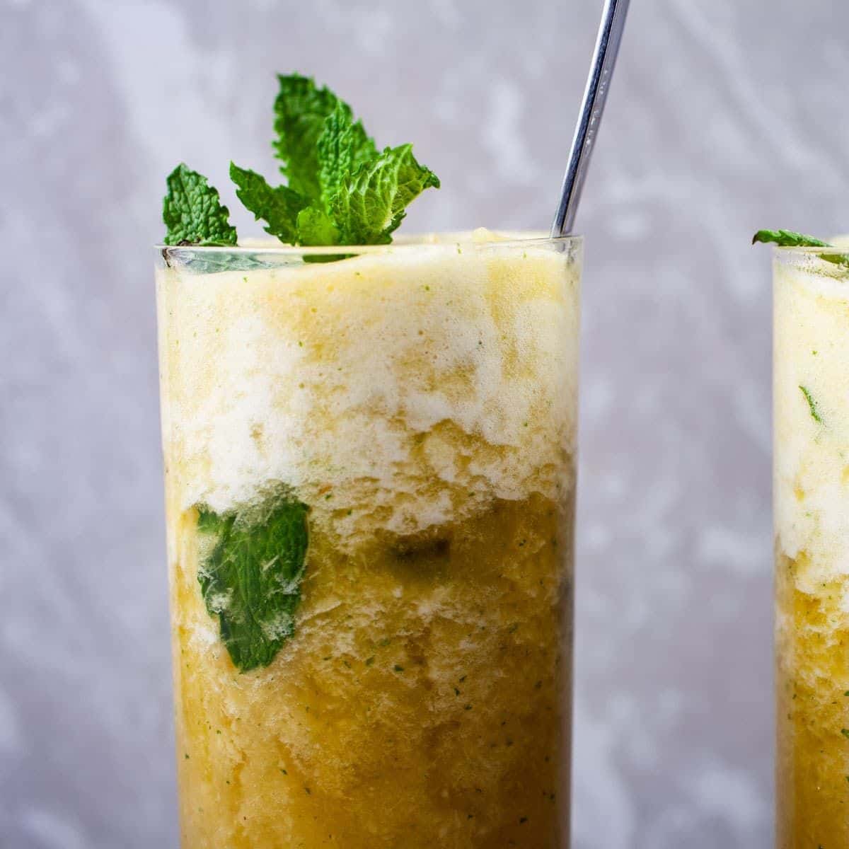 Sparkling Pineapple Mojito Mocktail