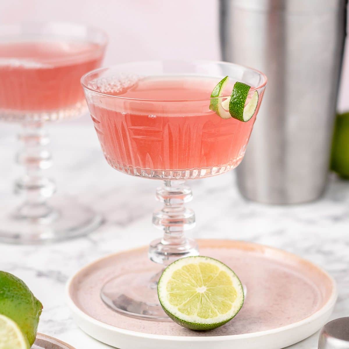 Cosmopolitan Mocktail | Entirely Elizabeth