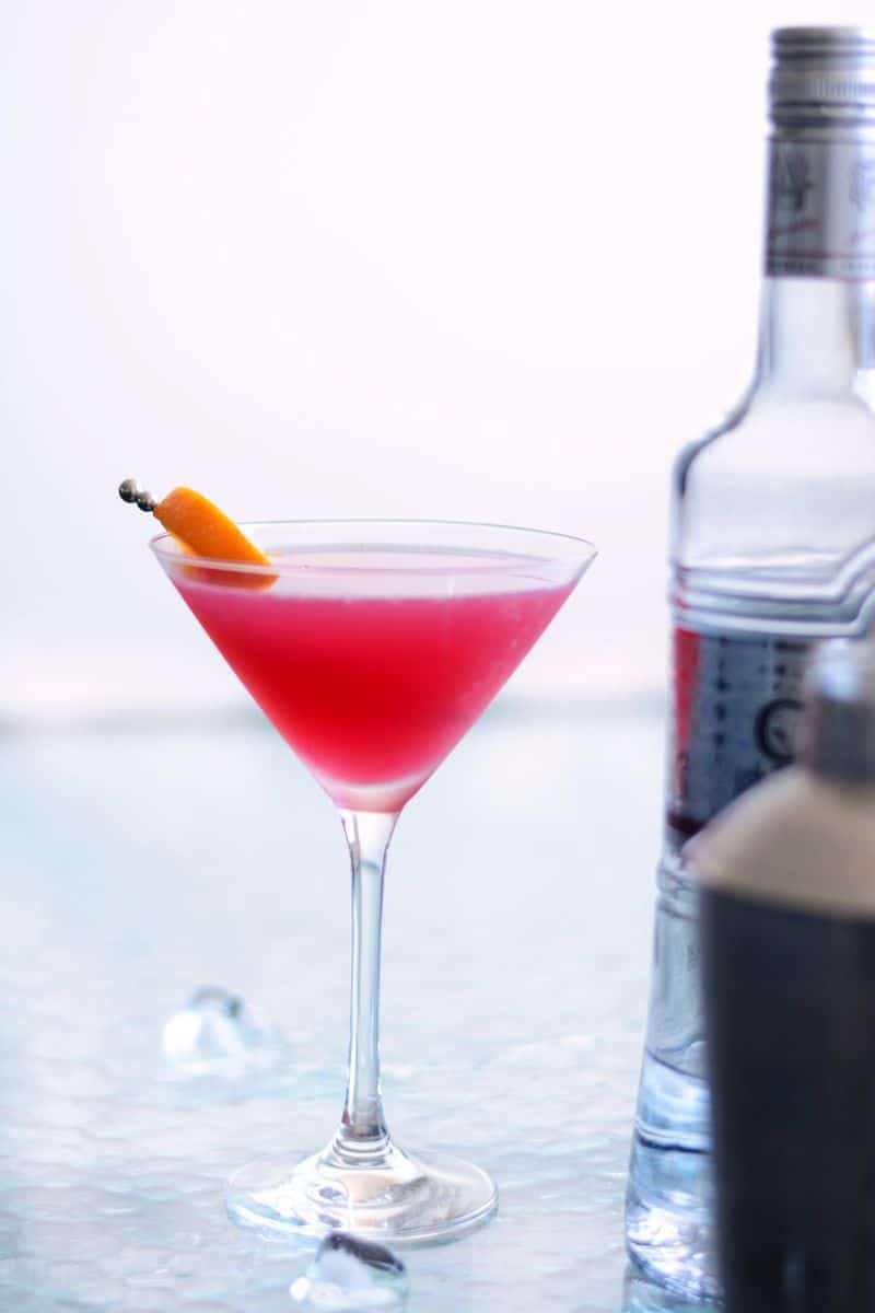 The ‘Indian’ Cosmopolitan – a Rooh Afza Cocktail!