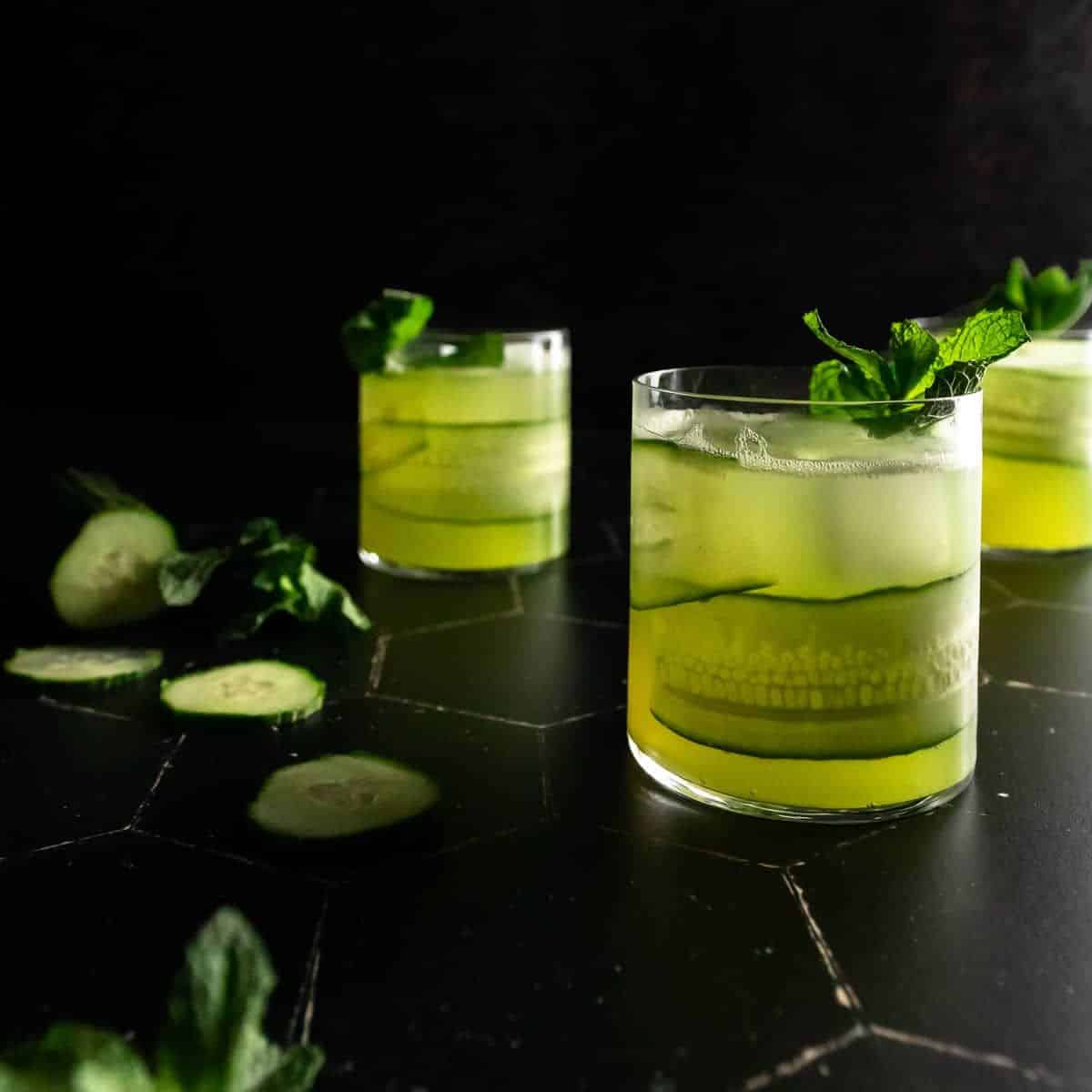 Cucumber Mojito (Sparkling Rum Cocktail)