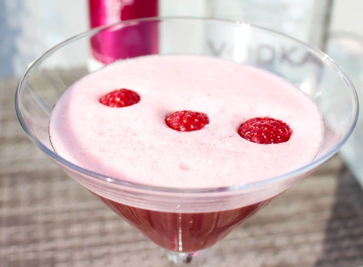 Easy Raspberry Martini