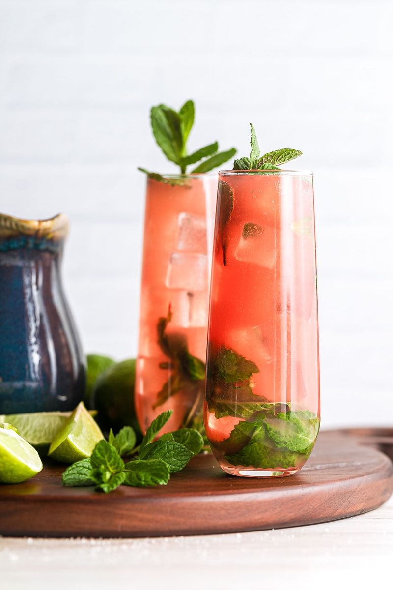 Easy Guava Mojitos