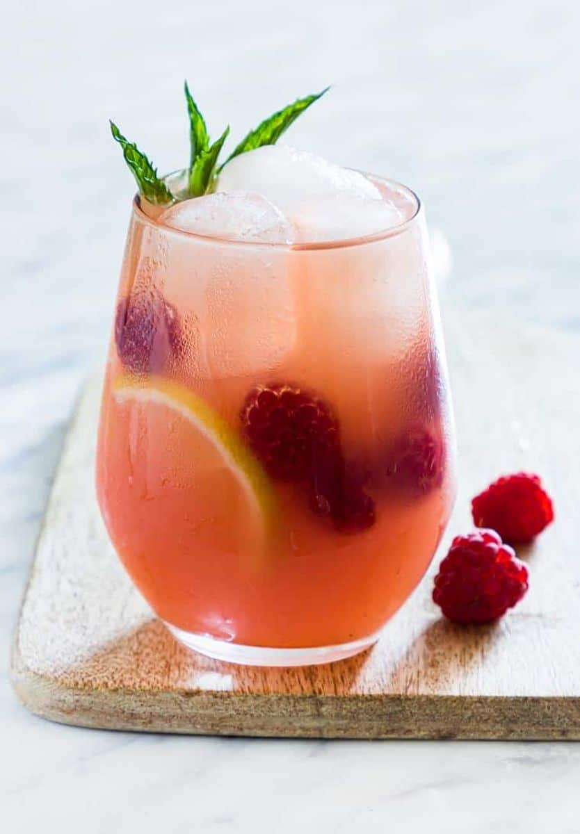 Raspberry Vodka Lemonade | Recipes From A Pantry