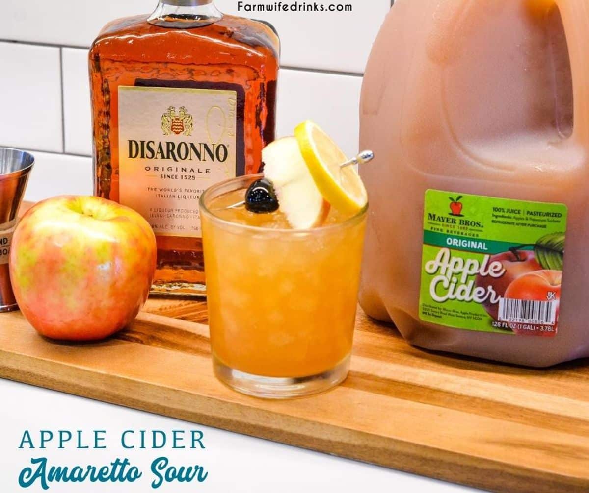 Apple Amaretto Sour