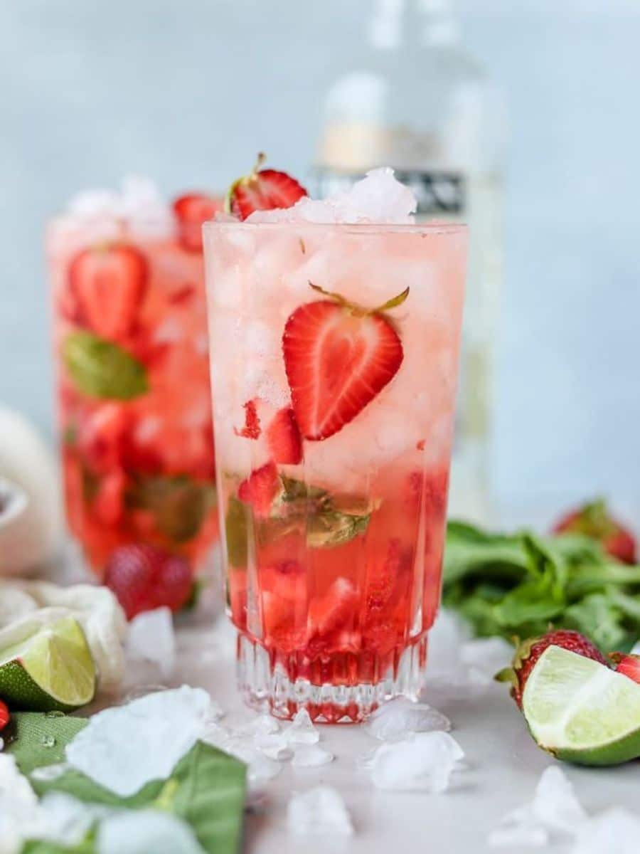 Strawberry Mint Mojito