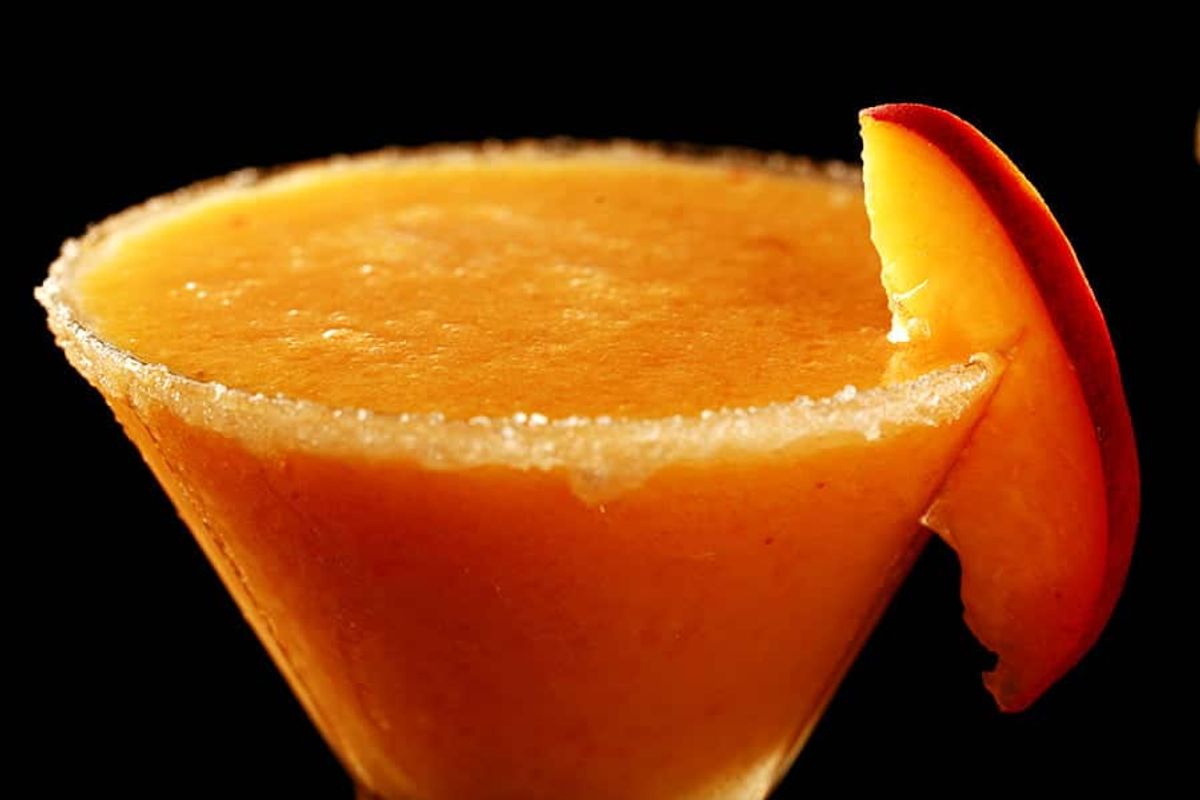 Fresh Peach Daiquiri Recipe [Frozen Daiquiris] - Celebration Generation