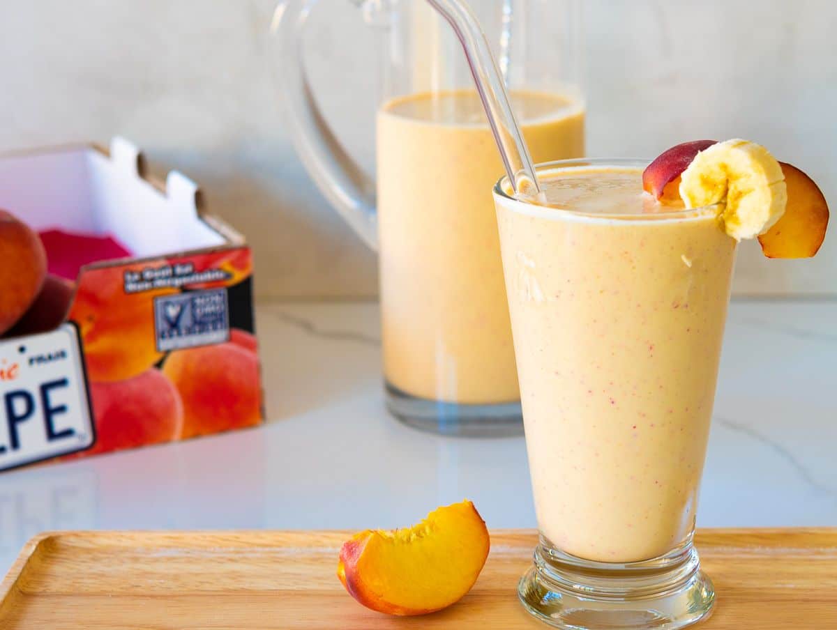 The BEST Creamy Peach Banana Smoothie Recipe