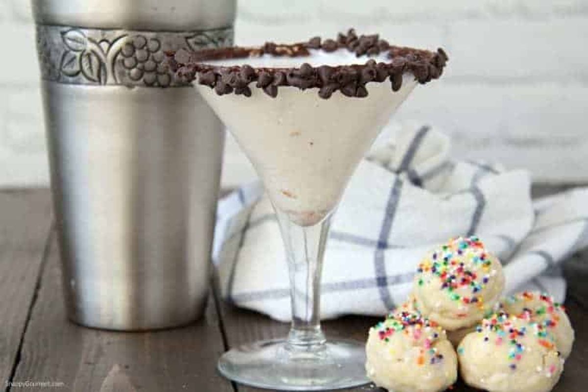 Cannoli Martini 