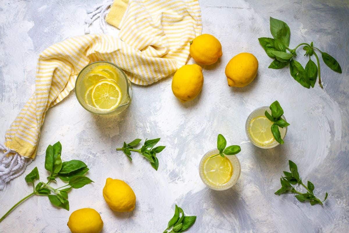 Basil Lemonade (with Fresh Basil!) - Champagne Tastes®