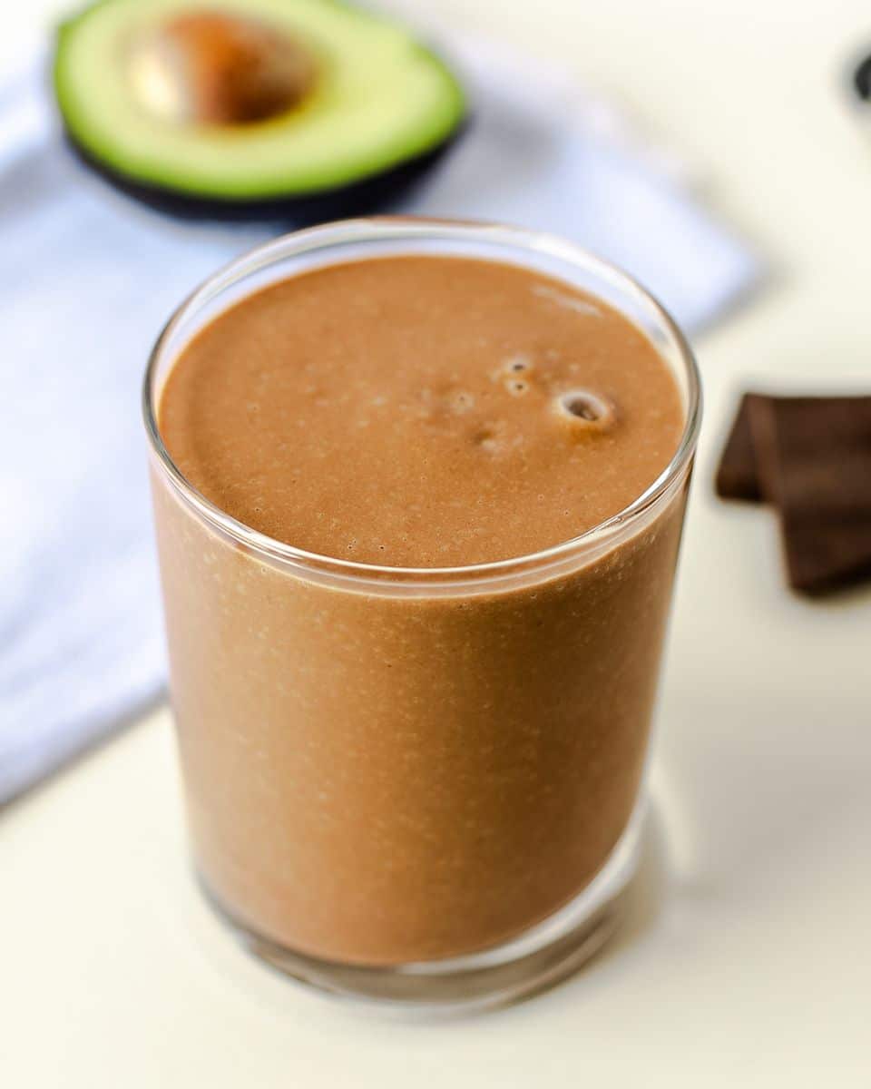Peanut Butter Chocolate Avocado Smoothie – Fit Mama Real Food