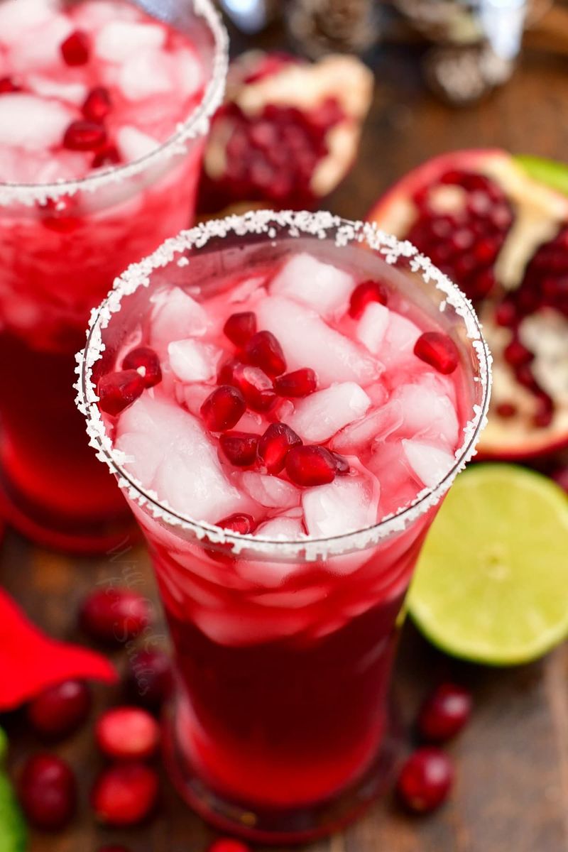 Winter Margarita - Easy Margarita Recipe With Pomegranate & Cranberry
