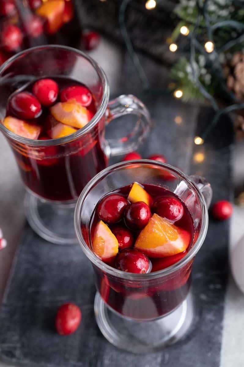 Christmas Sangria (Cranberry Orange Sangria)