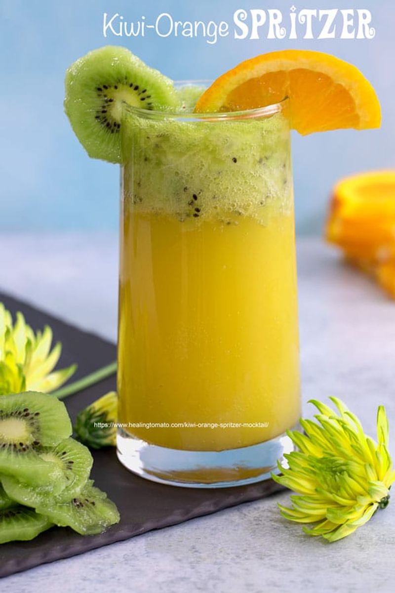 Kiwi Orange Spritzer (Mocktail)