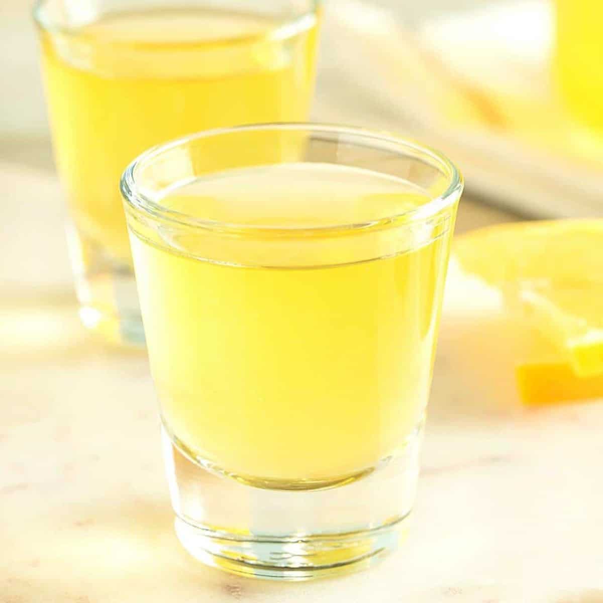 How to Make Homemade Limoncello