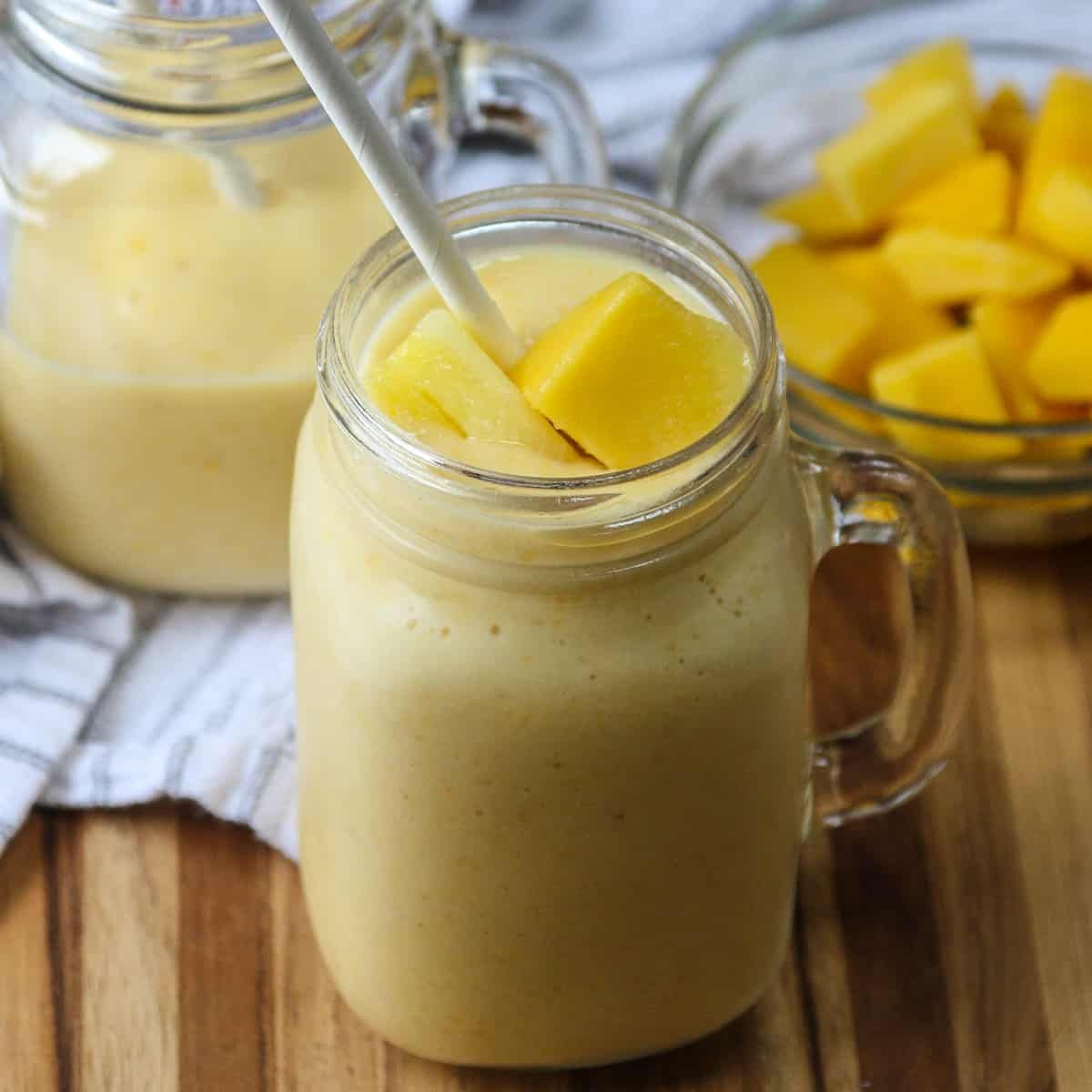 Mango Pineapple Smoothie