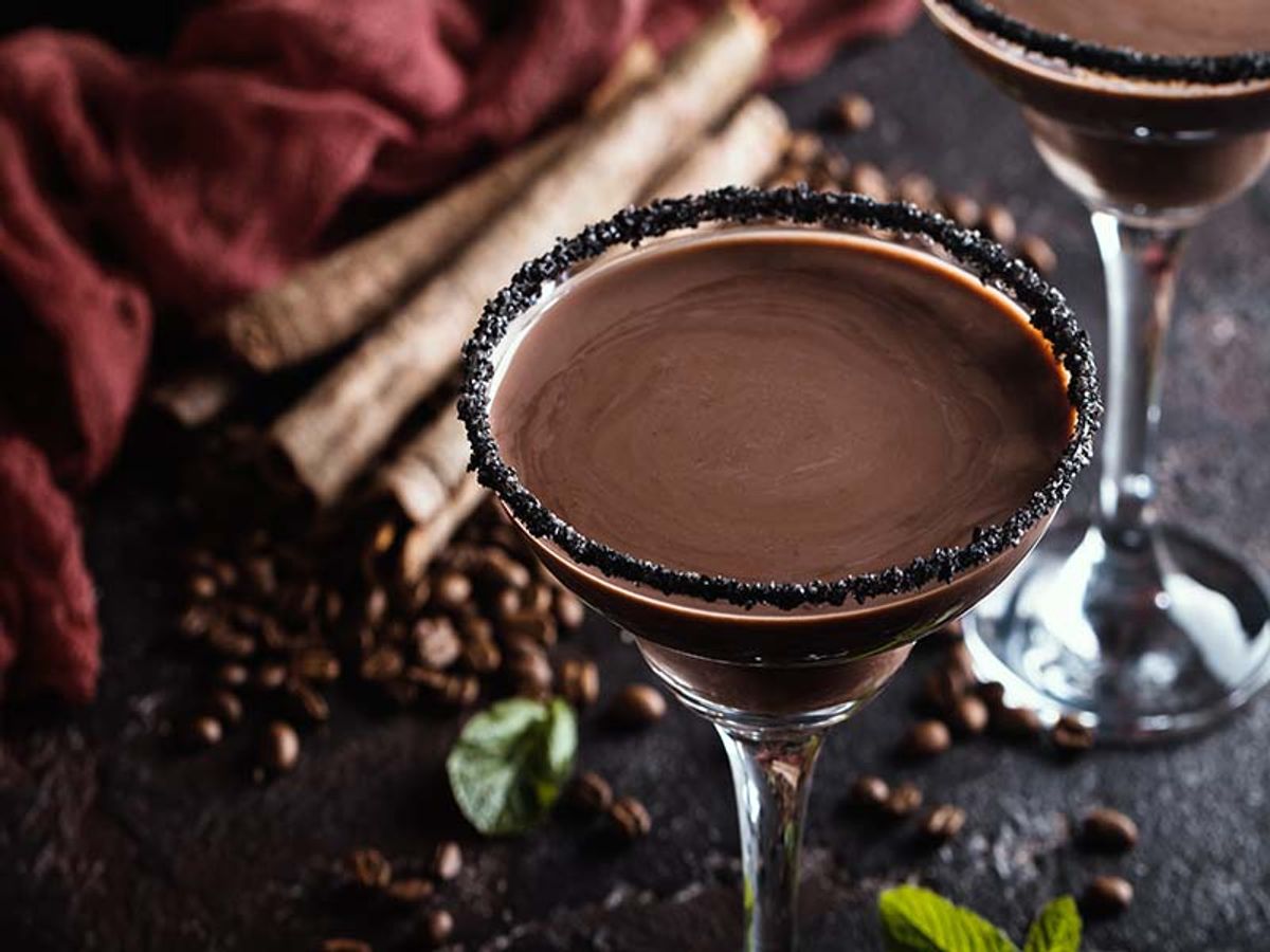 French Kiss (Chocolate Martini) - Cuss Kitchen