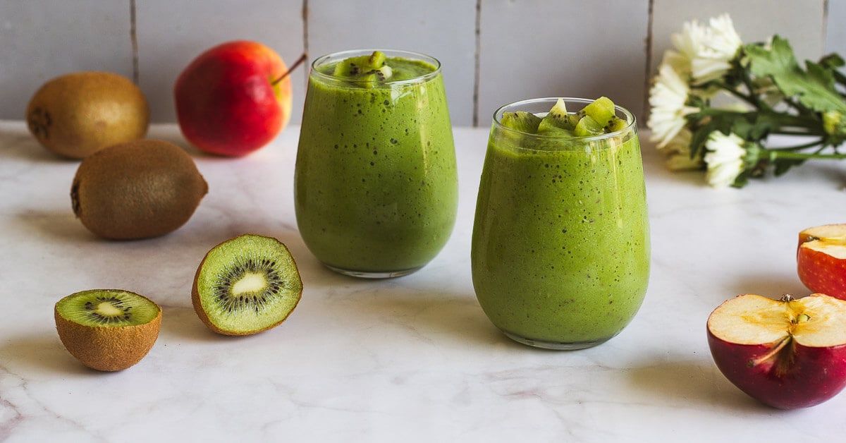 Spinach Apple and Kiwi Smoothie