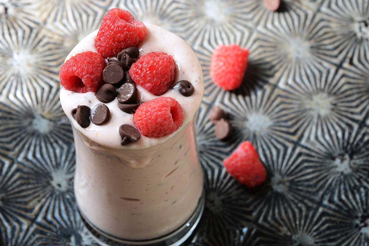 Blended Cottage Cheese Smoothies (aka Healthy Cheesecake Milkshakes)