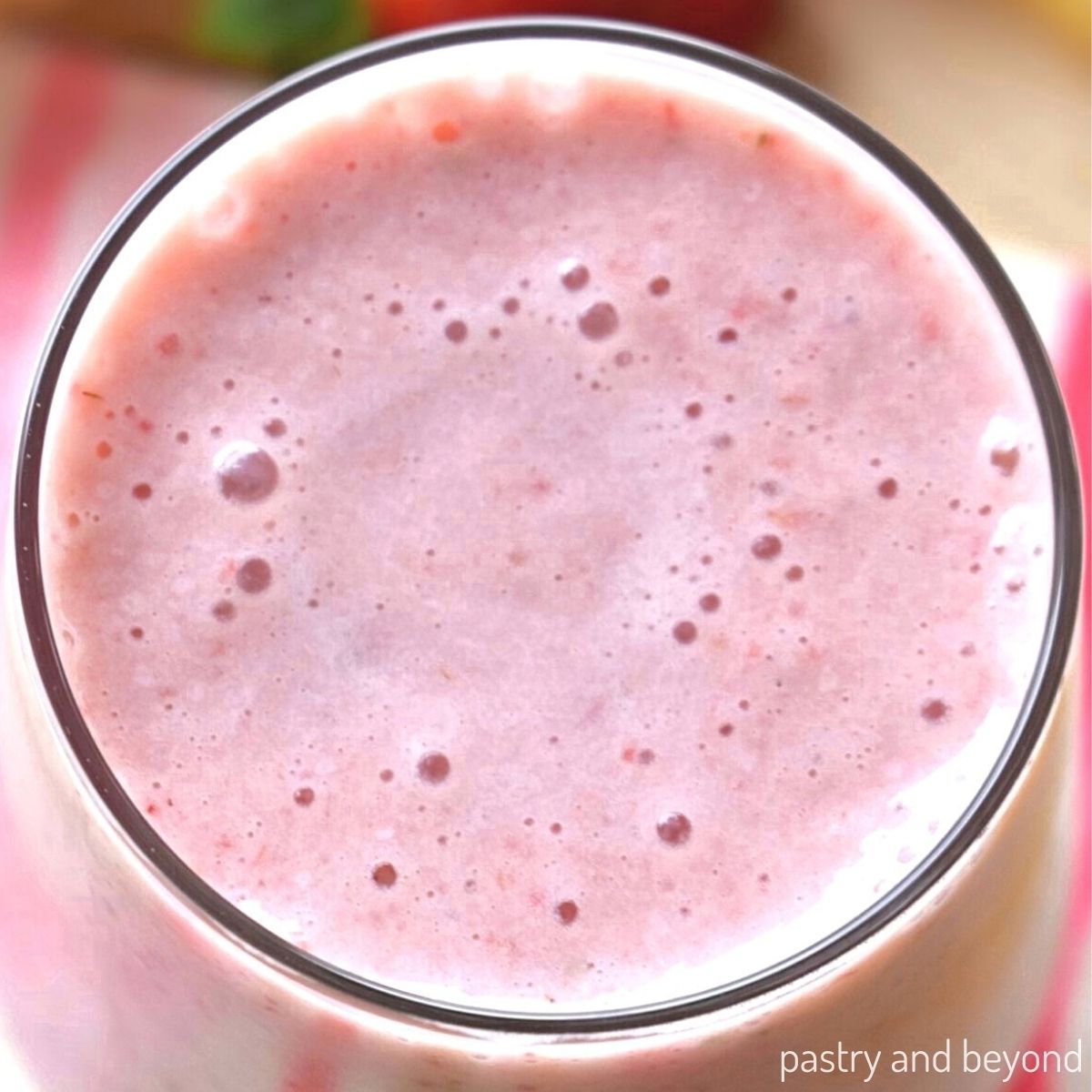 Strawberry Banana Smoothie Without Yogurt